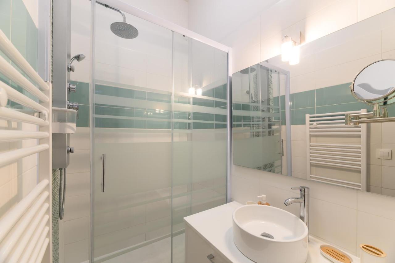 Daumier - New 2 Bdrs Flat Near La Seine Apartment Paris Luaran gambar