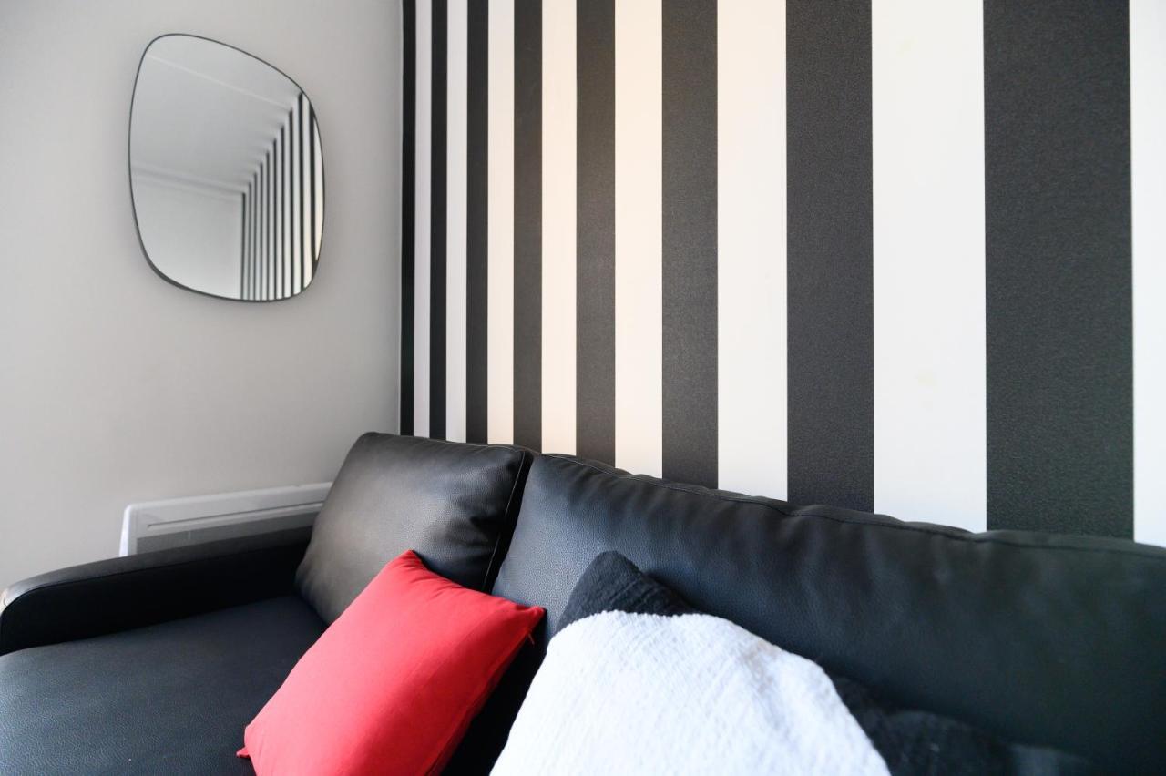 Daumier - New 2 Bdrs Flat Near La Seine Apartment Paris Luaran gambar